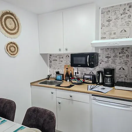 Sea View Apartment-3 -106 Olimp